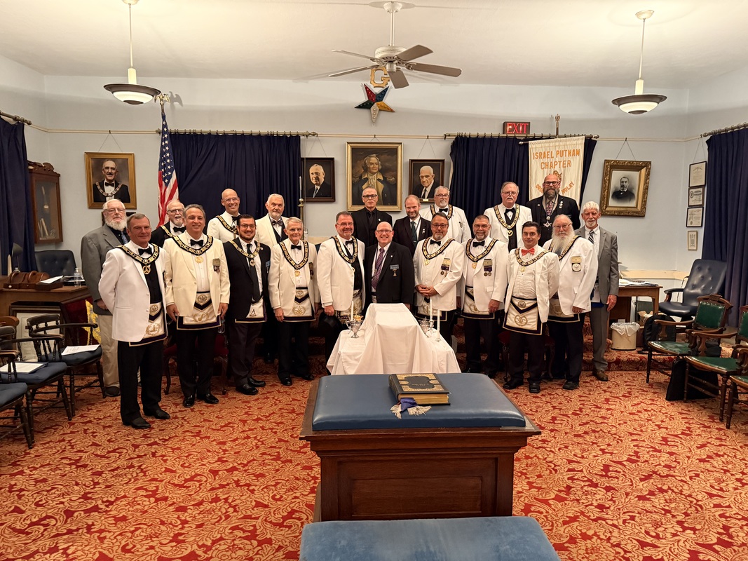 A group photo of all who attended the meeting and the Rededication ceremony.